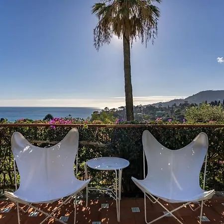 Bianca Luxury In Rapallo